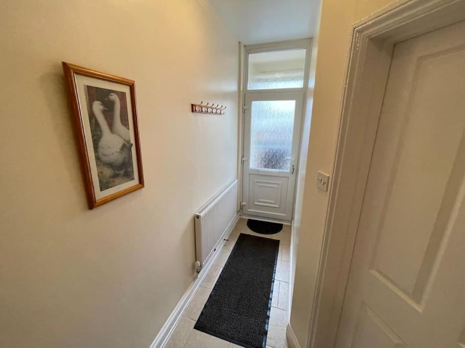 Beanies Lornestreet Four Bed House Apartment Swindon Luaran gambar