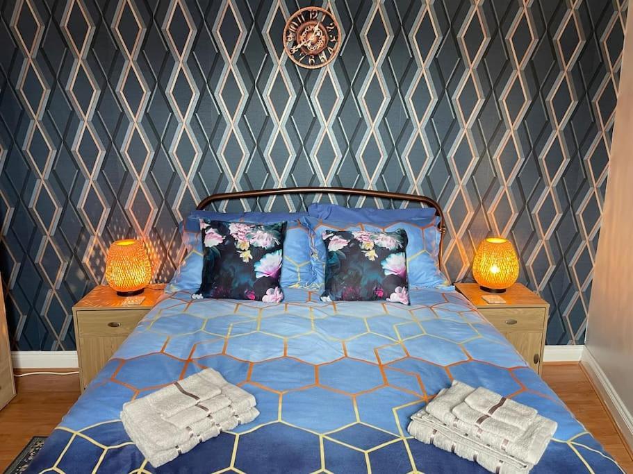 Beanies Lornestreet Four Bed House Apartment Swindon Luaran gambar