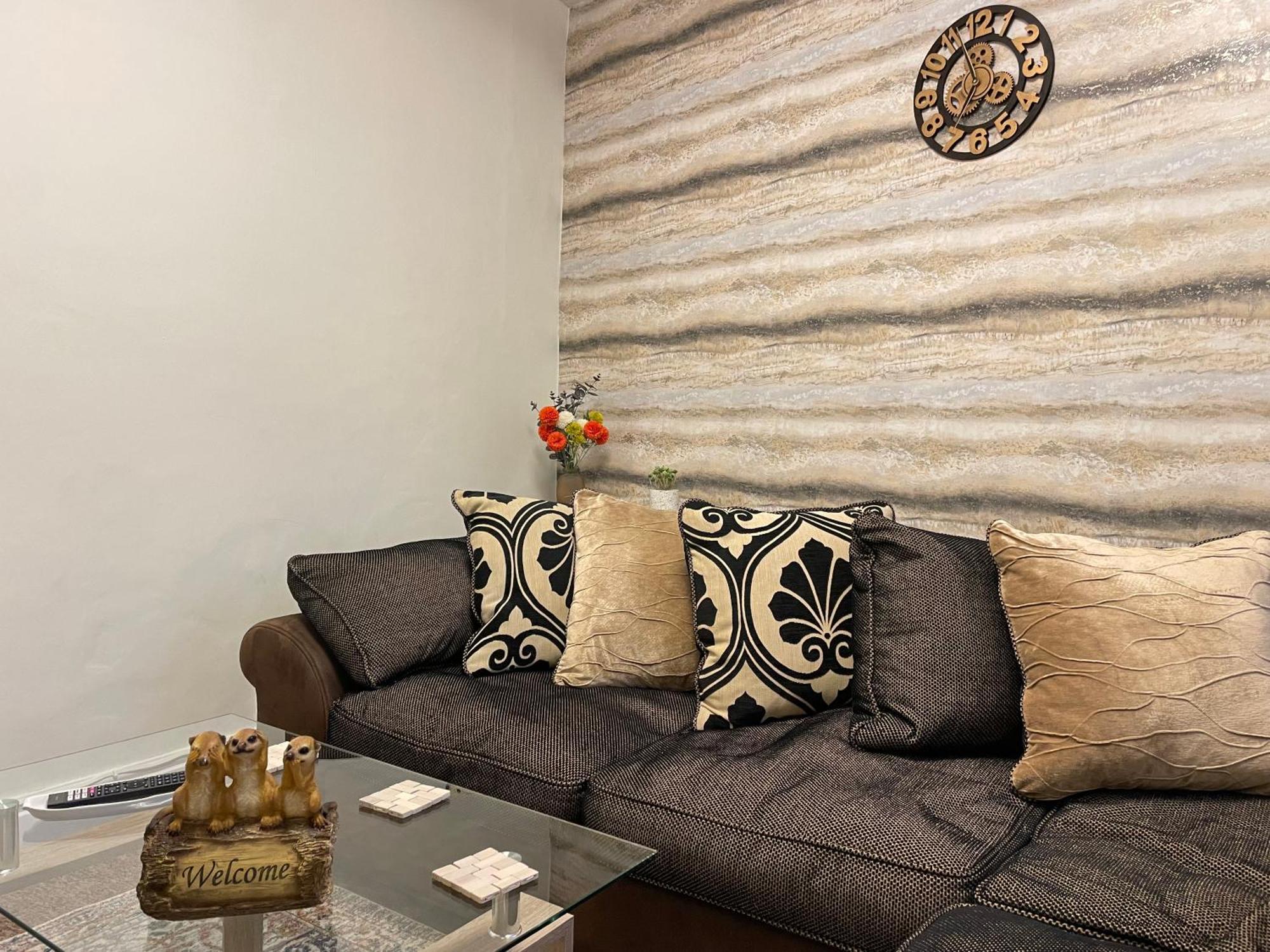 Beanies Lornestreet Four Bed House Apartment Swindon Luaran gambar
